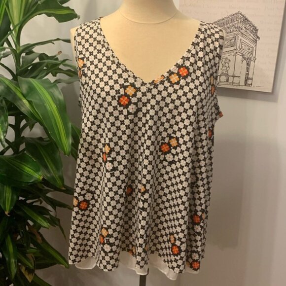 Penningtons Diamond Design T - Picture 1 of 10